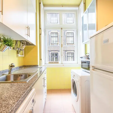 Guestready - Located On Centre * Lisboa