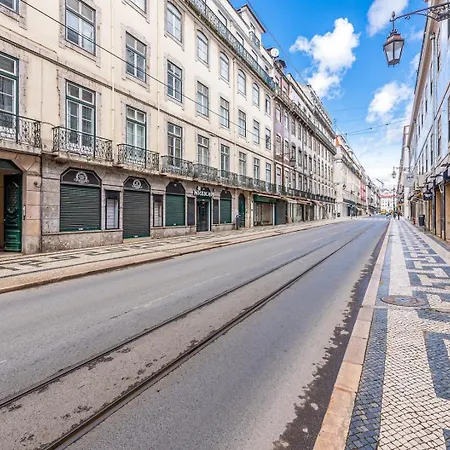 Guestready - Located On Centre דירה *